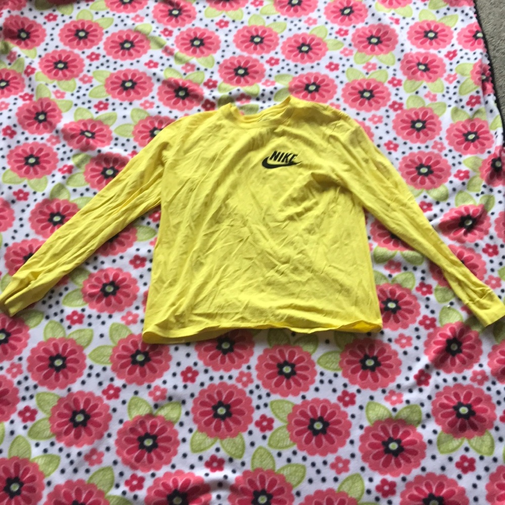 Nike long sleeve shirt